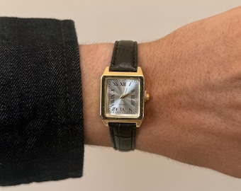 Y2K Gold black Leather Quartz Watch with Roman Numerals Unisex 8.5" New