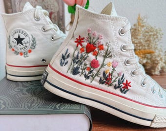 ブライダルシューズ カスタムフローラル刺繍コンバースチャックテイラー1970年代