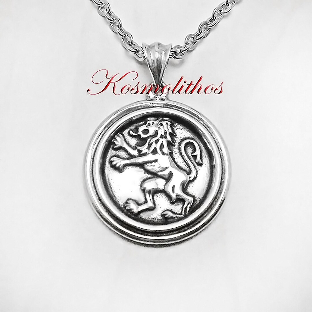 SILVER LION PENDANT main image 0