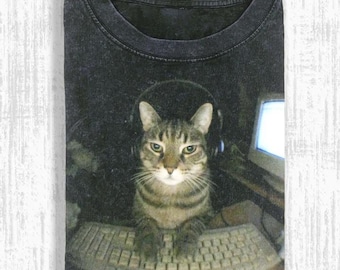 Vintage Wash Hacker Cat Meme Shirt, Computer Kitty Tee, Gamer Cat Aesthetic, Funny Keyboard Cat, Viral Cat Lover Gift