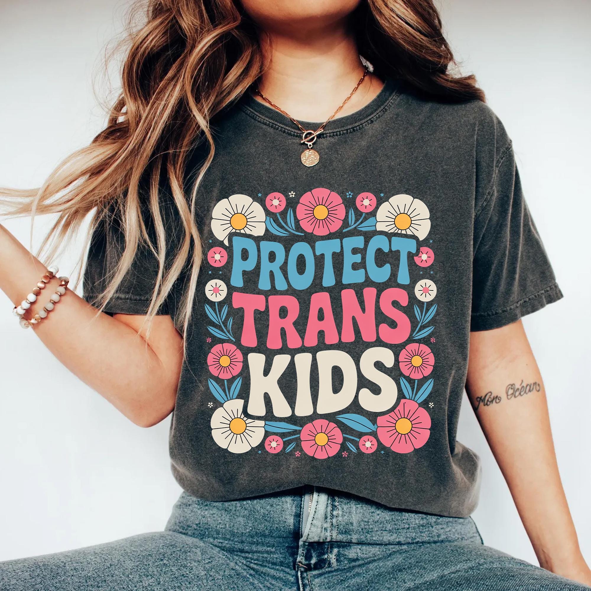 Débardeur Homme Trans Pride Fait Main - Drapeau Transgenre 'Man' LGBT, Couleurs Arc-en-Ciel Trans, Idéal Mois Des Fiertés