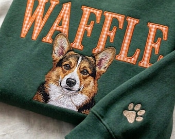 Personalized Pet Portrait Sweatshirt, Custom Embroidered Dog or Cat Photo Shirt, Coquette Stamp Crewneck, Gift for Pet Paren, eN039hPa