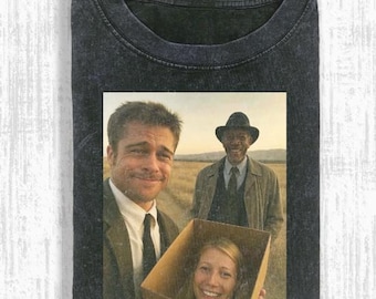 t-shirt vintage à humour noir délavé, chemise rétro pour scène de crime, haut thriller graphique des années 90