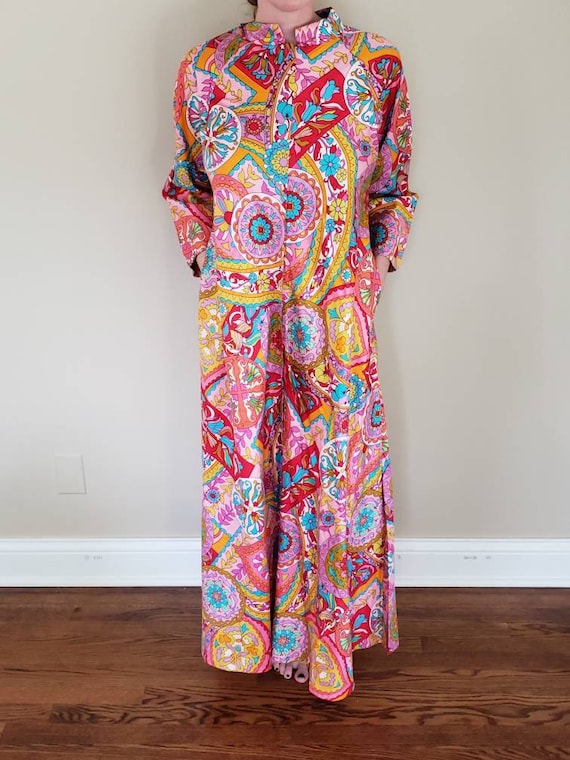 Psychedelic 70s House Coat