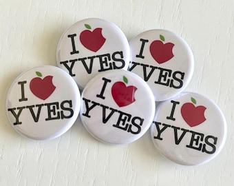 Yves Apple Heart Button Pin