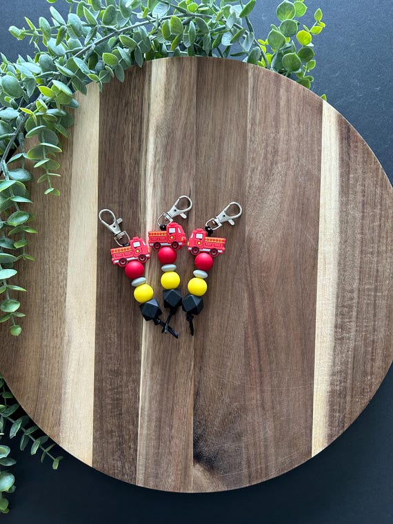 Firetruck Zipper Pull