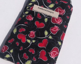 Handmade Hearts & Roses Cell Phone Sleeve with Pocket
