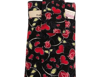 Any Samsung Galaxy s24/s23/s22 ultra Note plus any Apple iPhone 15/14/13, or any cellphone pouch or other cellphone case pouch- Betsy