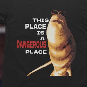 Marcus The Worm Unisex Graphic T-Shirt, Marcus VRChat Tee, VRChat Meme Shirt, TikTok Viral Character Tee, Funny VRChat Shirt
