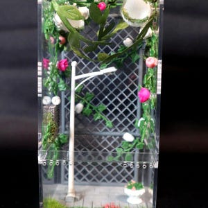 Sling Enclosure- Jumping Spider Cage for Slings Bottom Opening Flowery Courtyard