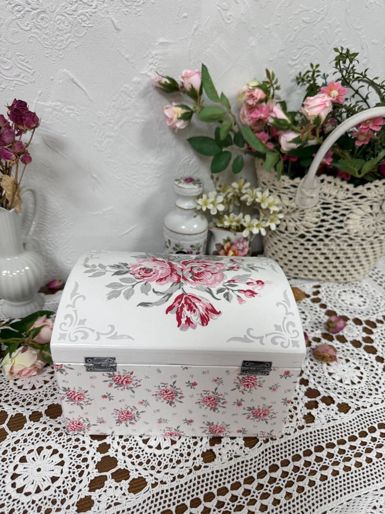 Shabby Chic Keepsake Box, Large Wooden Keepsake Box With Roses ...
