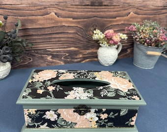 Hand-Painted Wooden Napkin Holder, Rustic Table Organizer for Kitchen & Dining, Original Farmhouse Decor and Thoughtful Gift for Mom