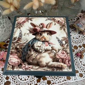 Jewelry Box with Rabbit Design, Hand Painted Wooden Bunny Organizer for Keepsake Storage, Gift for Her, Cute Animal Shaped Decor