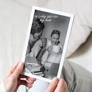 Biglietto d'auguri per la festa della mamma da parte della figlia, regalo stampabile per la festa della mamma, regalo premuroso per la festa della mamma, modello Polaroid Canva personalizzato