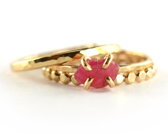 Raw Pink Ruby Stacking Ring Set of 3, Gold Stackable Rings, July Birthstone Ring, Size 4 OOKR029