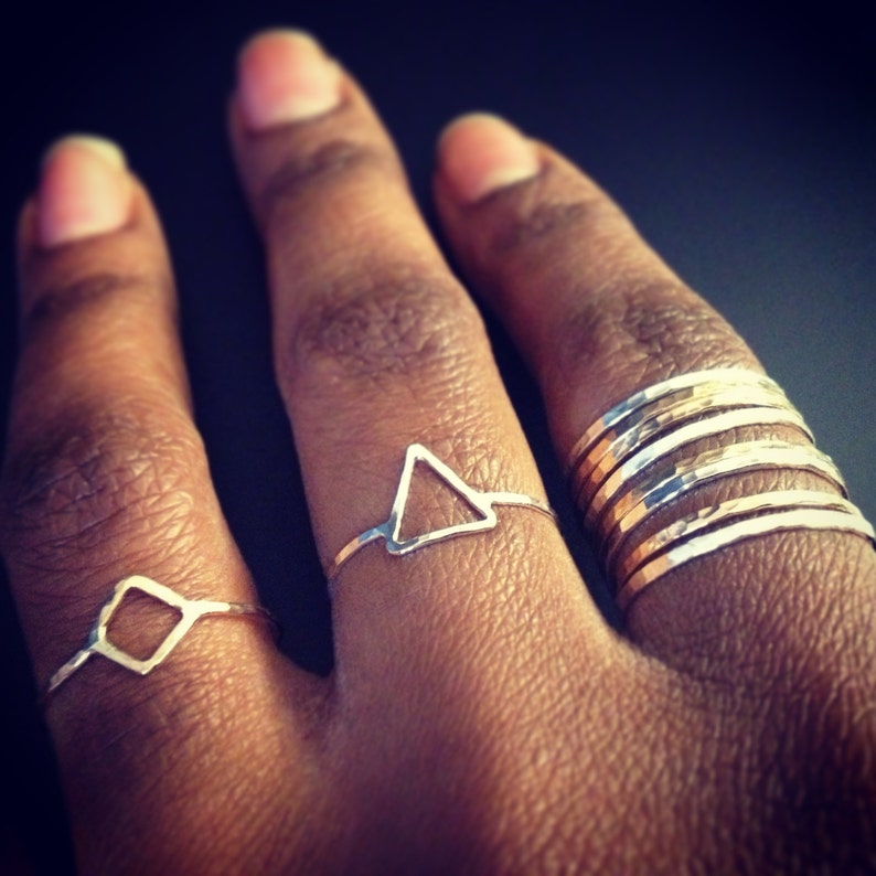 Hammered Diamond Ring, Geometric Midi Ring, Open Square Ring SYMBOL RDDIA image 2