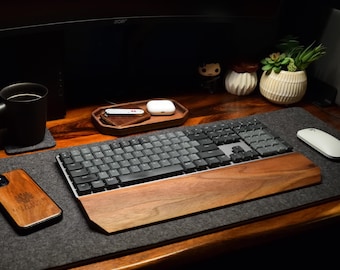 Walnut Mechanical Keyboard Wrist Rest | Custom Engraving | Hardwood Handcrafted Support Office, Gaming | Texas