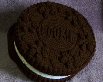 Chocolate Cookie Treasure Cake PDF Crochet Pattern