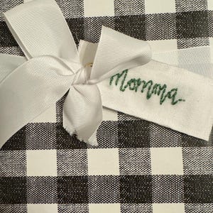 Bestickter Geschenkanhänger / Geschenkanhänger individuell / Handgenähter Geschenkanhänger / Osterkorb Anhänger / Weihnachtsgeschenkanhänger / Geschenkanhänger Valentinstag / Geburtstag