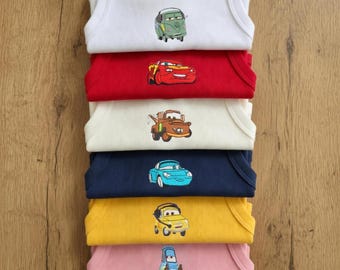 Camiseta sin mangas bordada de Disney Cars, camiseta sin mangas de Pixar Lightning McQueen, Tow Mater, camiseta para viaje familiar de Disney, camiseta de verano acanalada para vacaciones en Disneyland