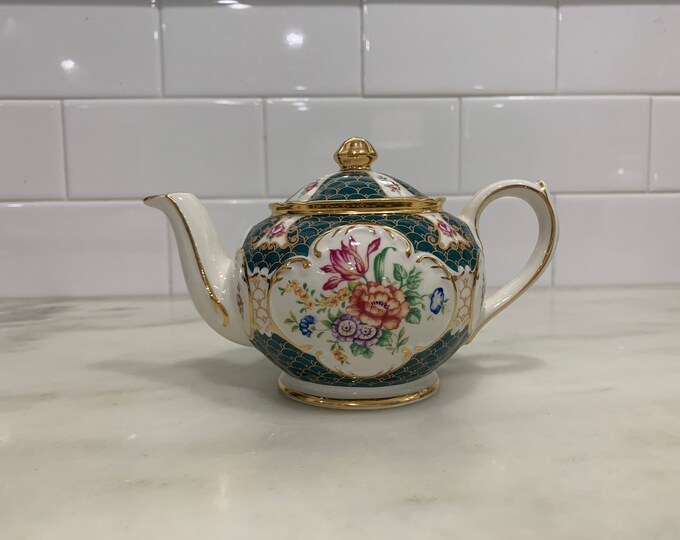 Vintage Sadler Imperial 4735 Heirloom Collection K Teapot Etsy