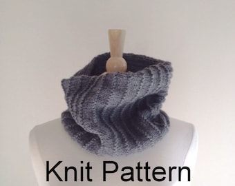 Knit Scarf Pattern, hand knitted cowl scarf pattern, circle scarf pattern, warm winter scarf pattern, oxford grey, Instant Download