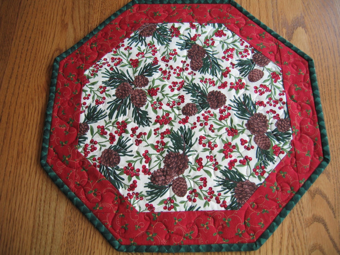 Quilted Octagon Placemat Pinecones Red Berries Holiday Decor Etsy