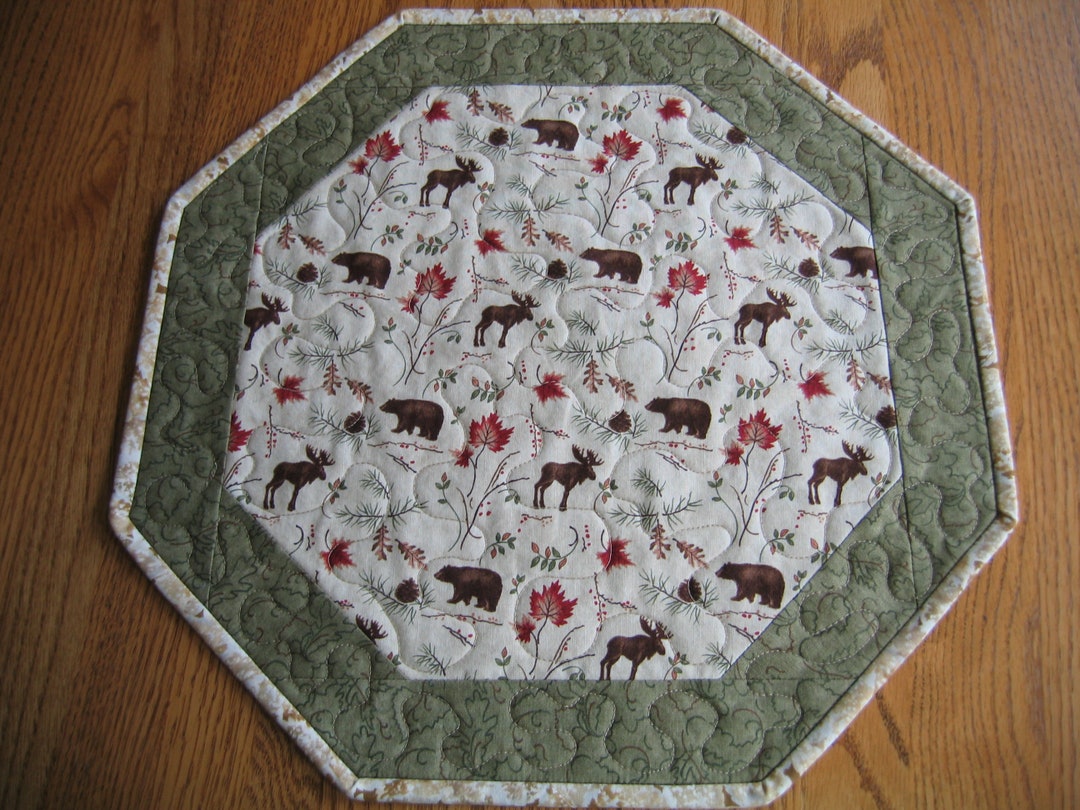 Quilted Octagon Centerpiece/placemats Bears Moose North Woods Etsy