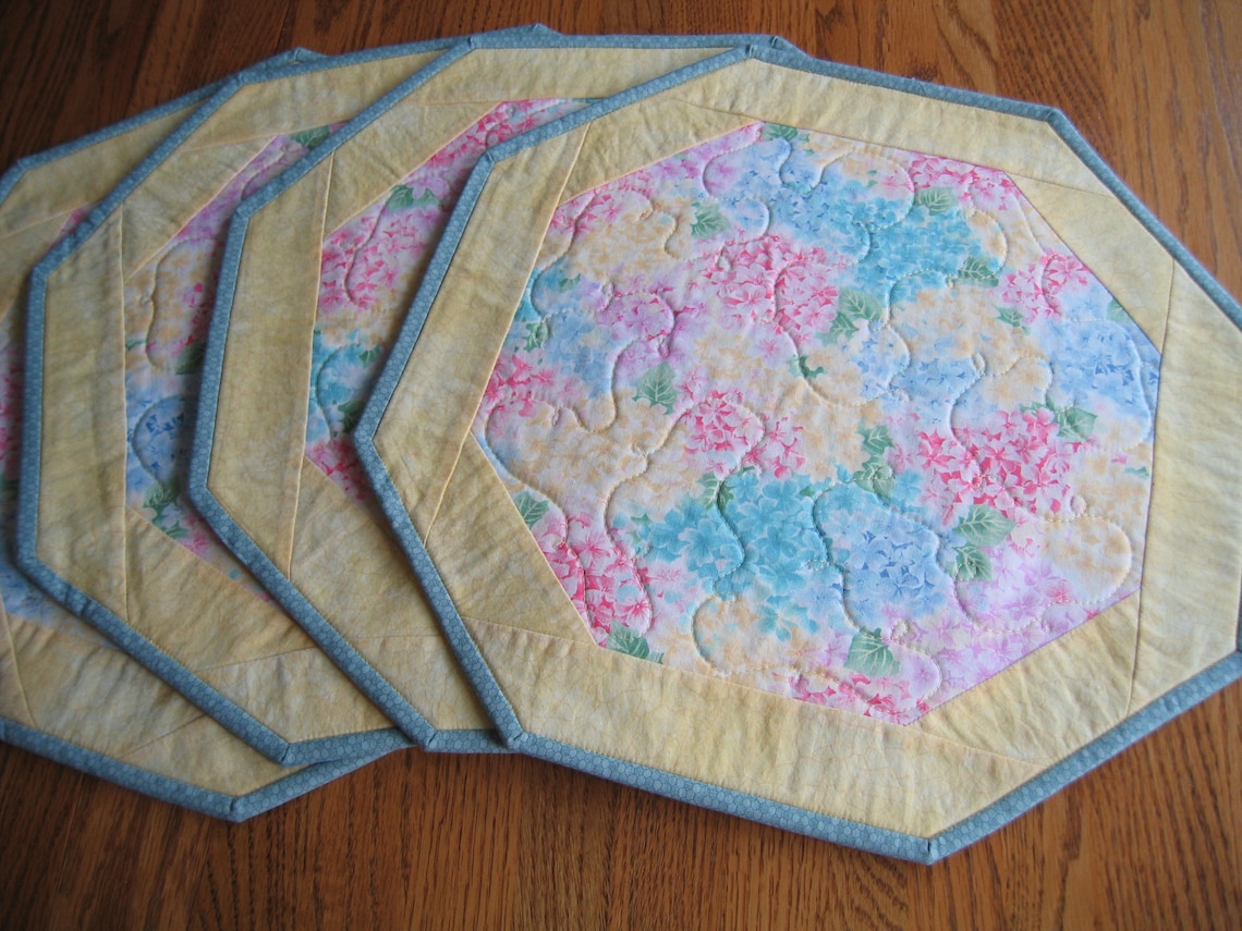 Quilted Octagon Placemat Spring Floral 16 Diameter Etsy