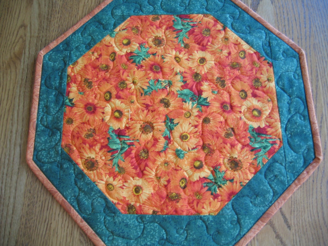 Quilted Octagon Centerpiece/placemats Orange Daisies Floral Etsy