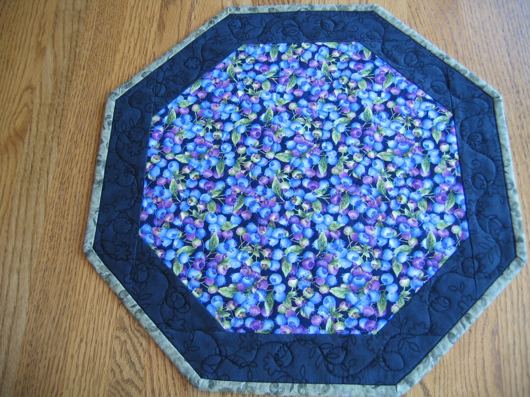 Quilted Octagon Centerpiece/placemats Blueberries Fruit Decor Etsy