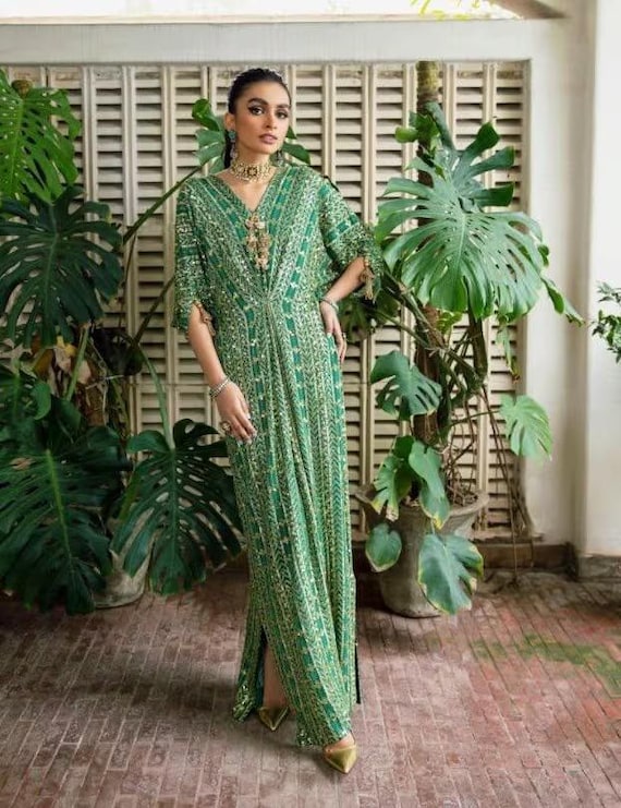 kaftan chiffon dress Handmade Kaftan: Pakistani Maxi With Sequins Breastfeeding, formal dress needed Select size:42 Buy colorful chiffon kaftans modern kaftan dress marrone