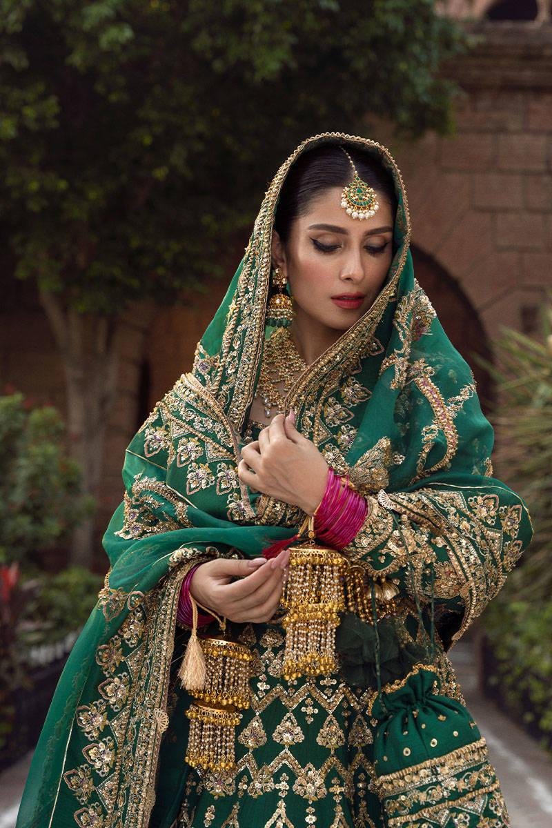 Emerald Green Pakistani Wedding Dress: Heavy Embroidered Designer Maxi -  Etsy
