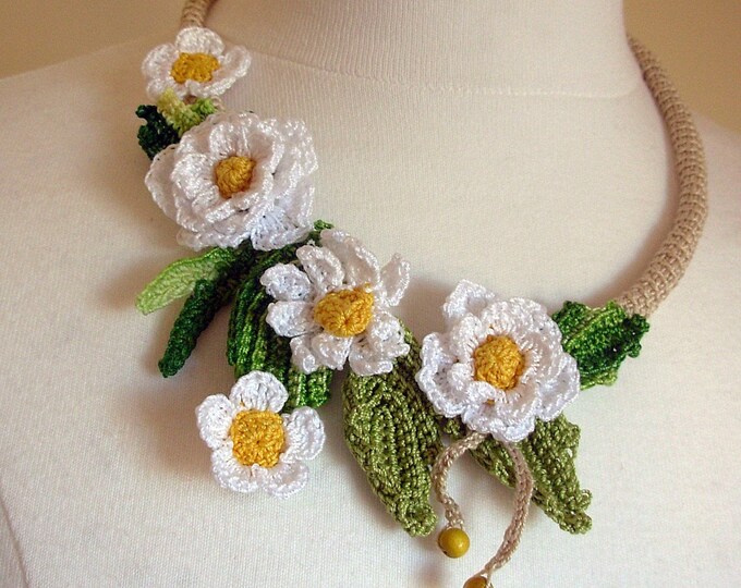 Crochet Daisies Cotton Floral Necklace Choker in White Yellow Etsy