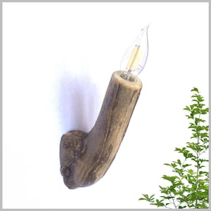 Handgemaakte wandkandelaar van drijfhout: rustieke houten lamp, E14-verlichting