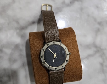 Gucci vintage watch