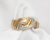 The Hug Wire Wrapped Ring