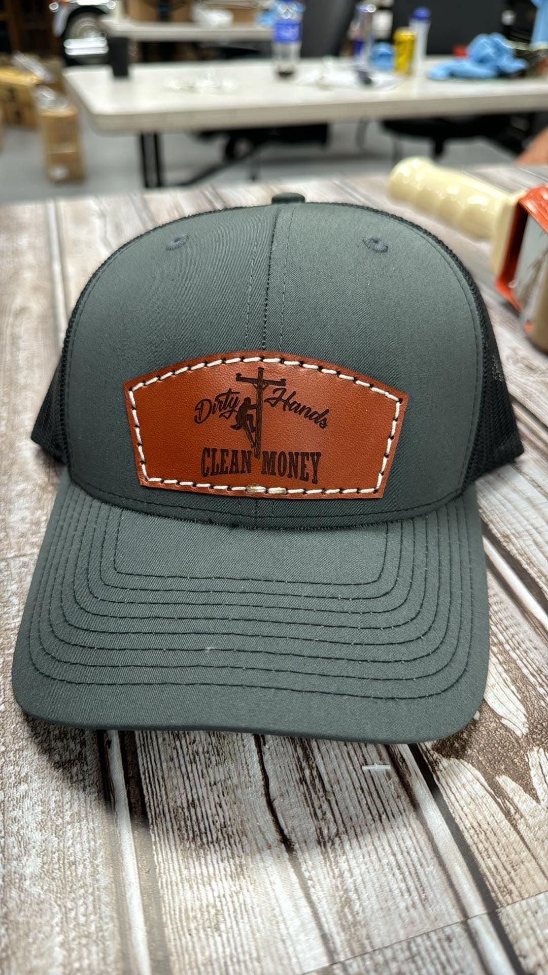 Dirty Hands Make Clean Money Hat - Adjustable Flat Bill Baseball Cap For Men & Women