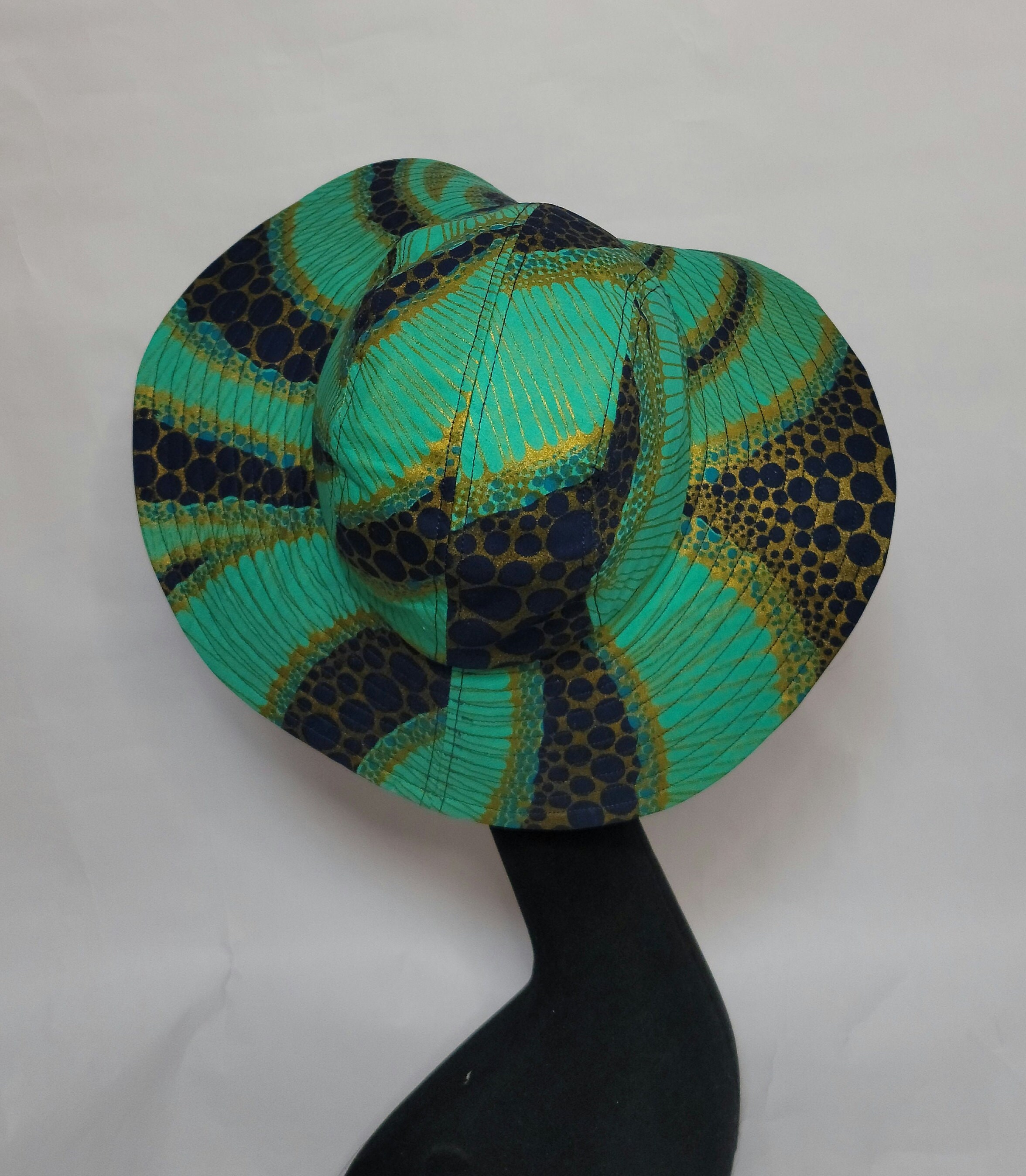 African Wax Print Sun Hat: Wide Brim Cotton Beach Hat  display picture 2