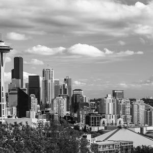 A black and white photograph of the Seattle skyline, Washington.