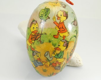 Vintage Paper Egg Ornament Musical Ducks East Germany