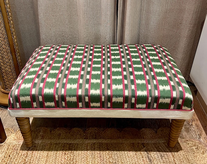 SAMPLE SALE Manuel Canovas footstool