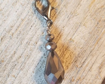 Gunmetal Crystal Drop Progress Keeper Charm