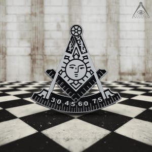 Cutout Past Master Masonic Auto Emblem