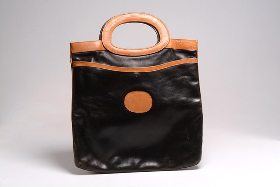 HANDBAG Henri Bendel Top Handle Satchel Style All Leather