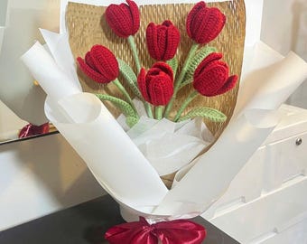 Personalized Crochet Tulip Flowers and Bouquets, Handcrafted Gifts for Teacher, Mom, Grandma, Girlfriend , Ideal for Home Decor