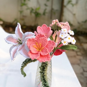 Crochet Flowers Bouquet, Tulip, Pink, white, purple, blue, Everlasting, Graduation, Birthday, Friend, Sister, Girlfriend Gift, Love