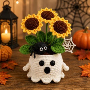 Crochet Halloween  Sunflower Daisy Lily Pumpkin Tulip Strawberry Cactus Flower Pot, Ghost or Bat Planter, Floral Amigurumi, Fall Home Decor