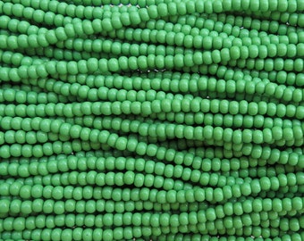 6/0 Opaque Medium Green Czech Glass Seed Bead Strand (CW112) SE