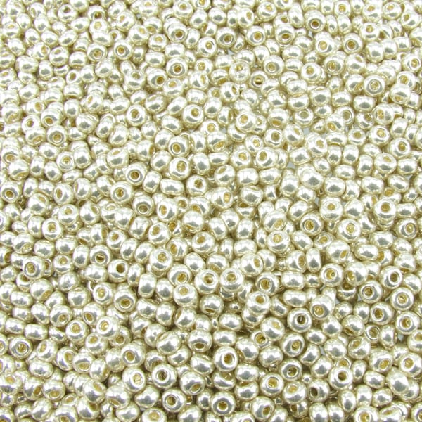 6/0 Metallic Bright Silver Czech Glass Seed Beads 20 Grams (6CS326)